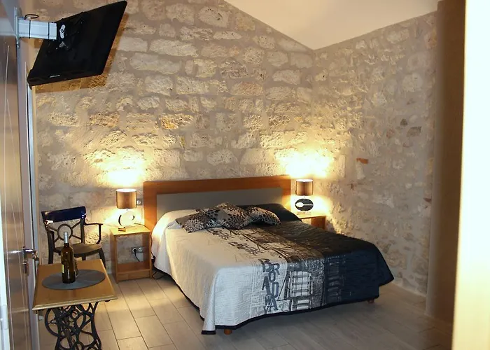 Aux Vents D'anges 卡于扎克叙尔韦尔