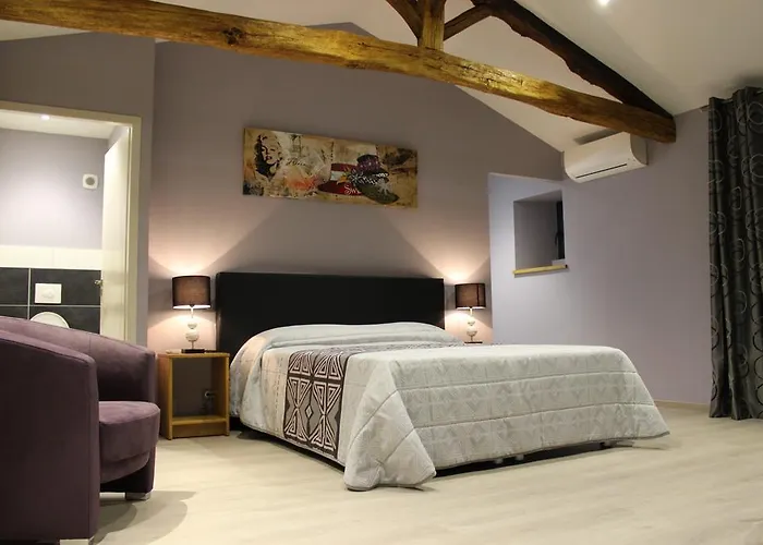 Aux Vents D'anges 住宿加早餐酒店 3*