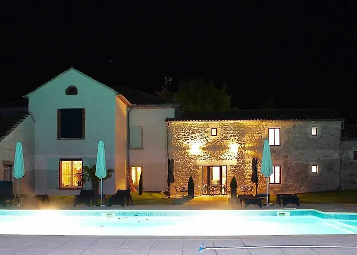 Aux Vents D'anges 住宿加早餐酒店 3*