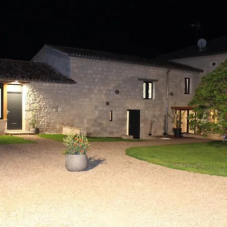 Aux Vents D'anges Bed and breakfast